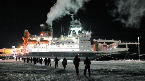 Polarstern 2020_NATURE 24 April 2020_coronovirus forces expedition to miss start of ice melt Credit_Michael Gutsche